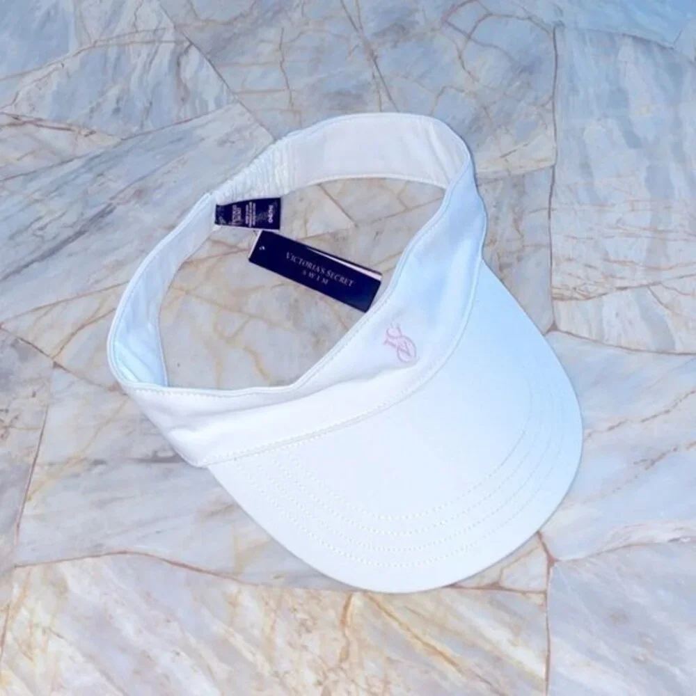 VICTORIA'S SECRET White Swim Visor‎
